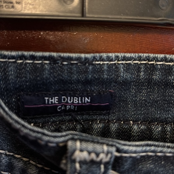 Vigoss Women's Blue Jeans - Picture 2 of 4